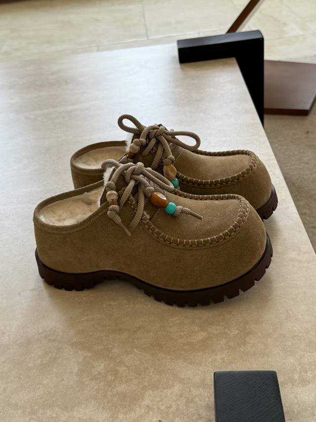 Trendy new autumn/winter potato wool slippers, retro acrylic accessories Super c