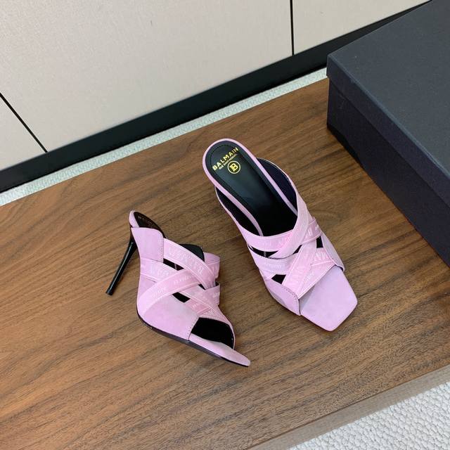 Bal*Ain Webbing High-Heeled Slippers. Increasingly unique and outstanding, with