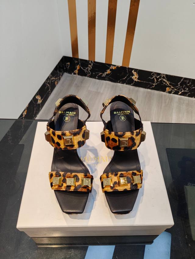 Factory direct, * Balmain Autumn/Winter latest runway fashion high platform sand