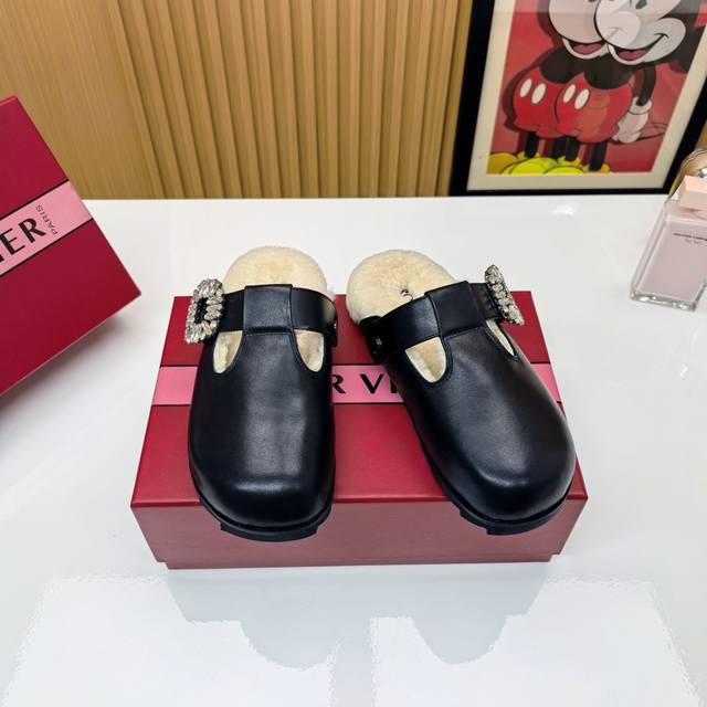 Roger Vivier Wool Birkenstocks Wear French elegance on your feet | Roger Vivier