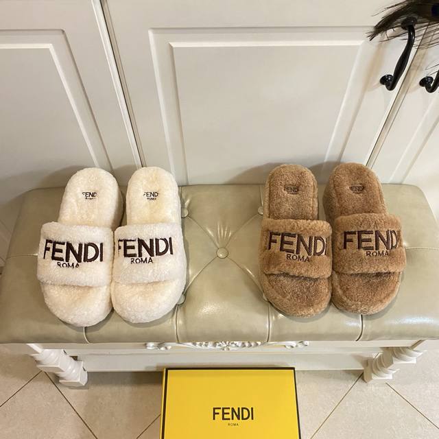 Factory Price P, Fendi fleece slippers, soft lamb's wool, comfortable and warm,