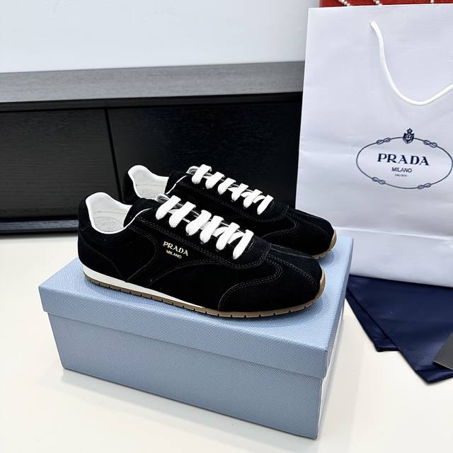 Prada 2025 Fall New Arrival Retro Agandruff Casual Sneakers (Ddd) True to Size 3