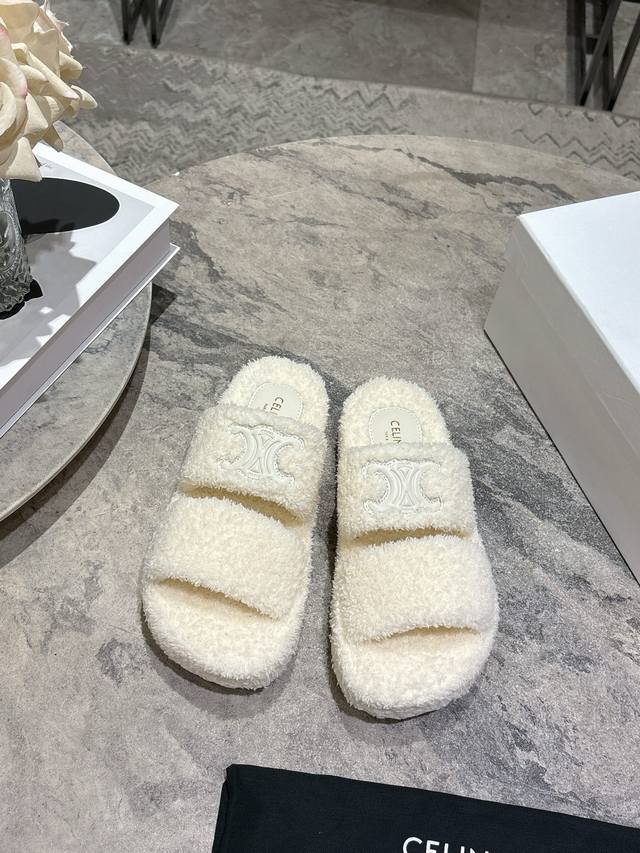 Celine 2025Ss New Home Warm Arc de Triomphe Wool Slippers This season's Celine c