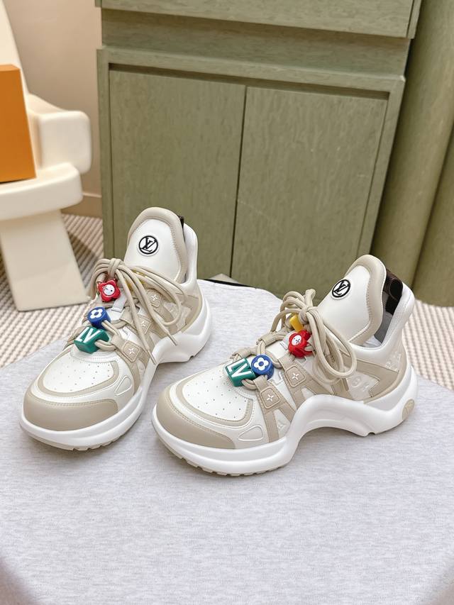 Dongguan-grade buttons 10