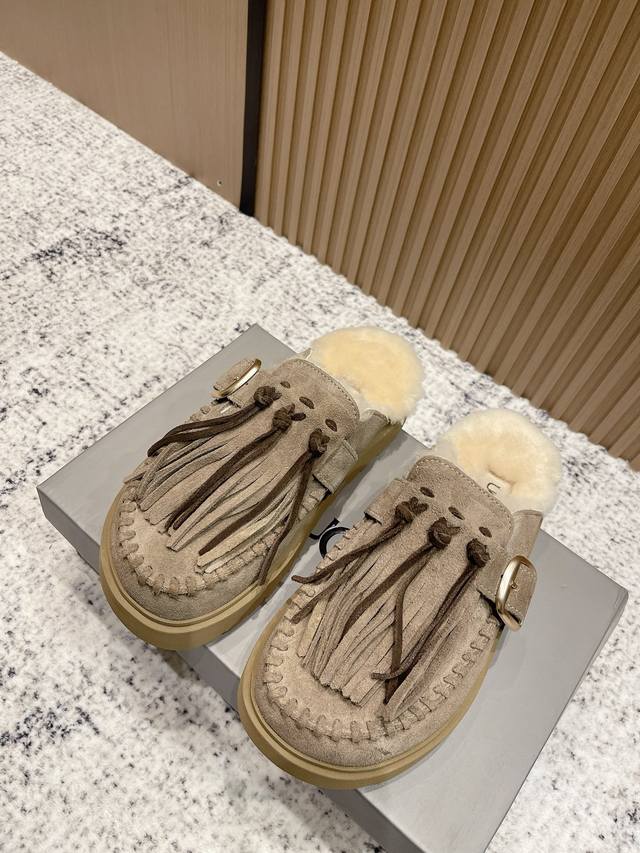 Top Version: Ugg 2025 Autumn/Winter New Tassel Buckle Thick-Soled Slip-On Loafer