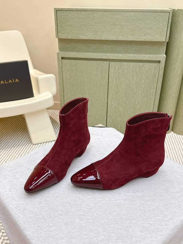 High-quality, off-the-shelf Alaia 25S Autumn/Winter New Arrival Suede Back Zippe