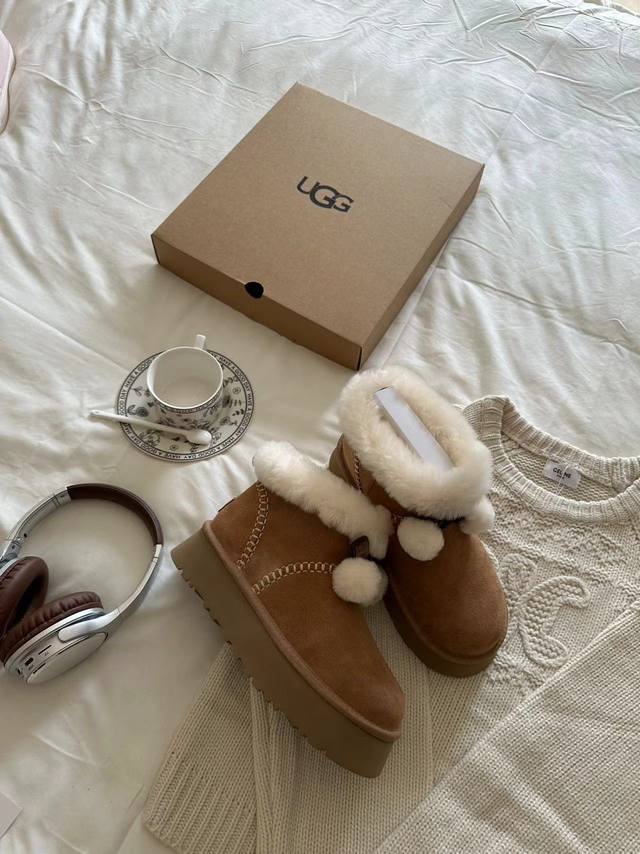 Ugg Pom-Pom Cutie, Tall Tops + 50 Yuan! Available in two heights: Low & Tall. Si