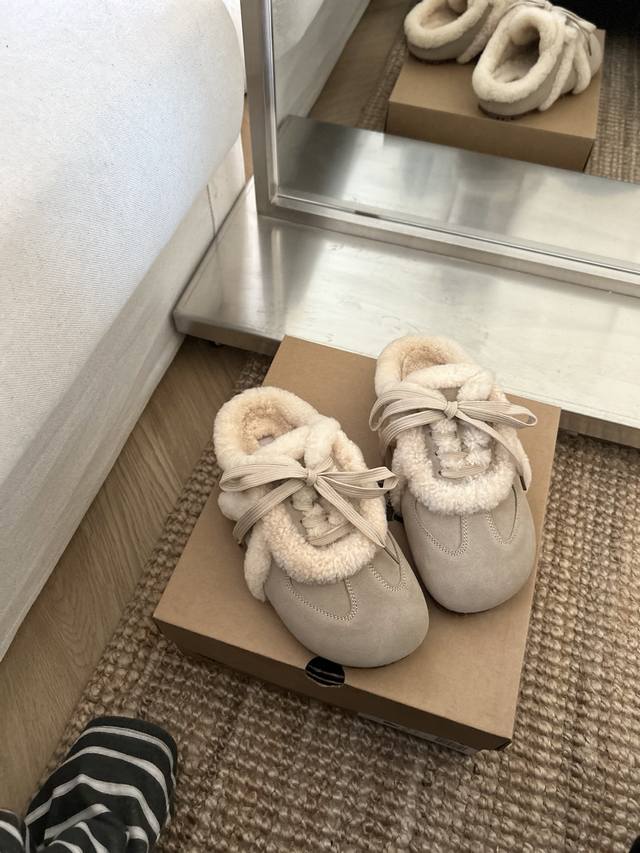 Ugg Mori-style German training fluffy and cute casual slippers, a niche retro fa