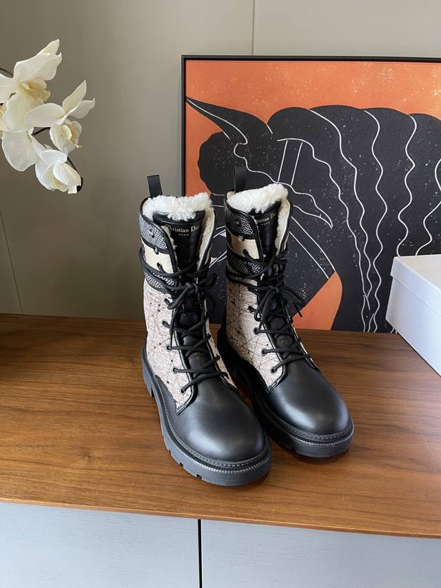 Dior Classic Embroidered Wool Ankle Boots with Cowhide Upper, Wool Lining, and R