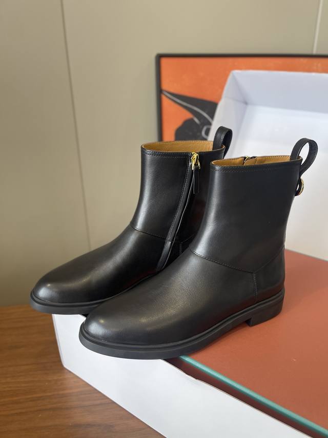 Dongguan-made Loro Piana small leather boots, calfskin upper, sheepskin lining,