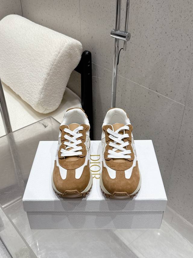 Factory direct men's +10 Dior 25 Early Autumn New Couple Casual Sneakers The upp