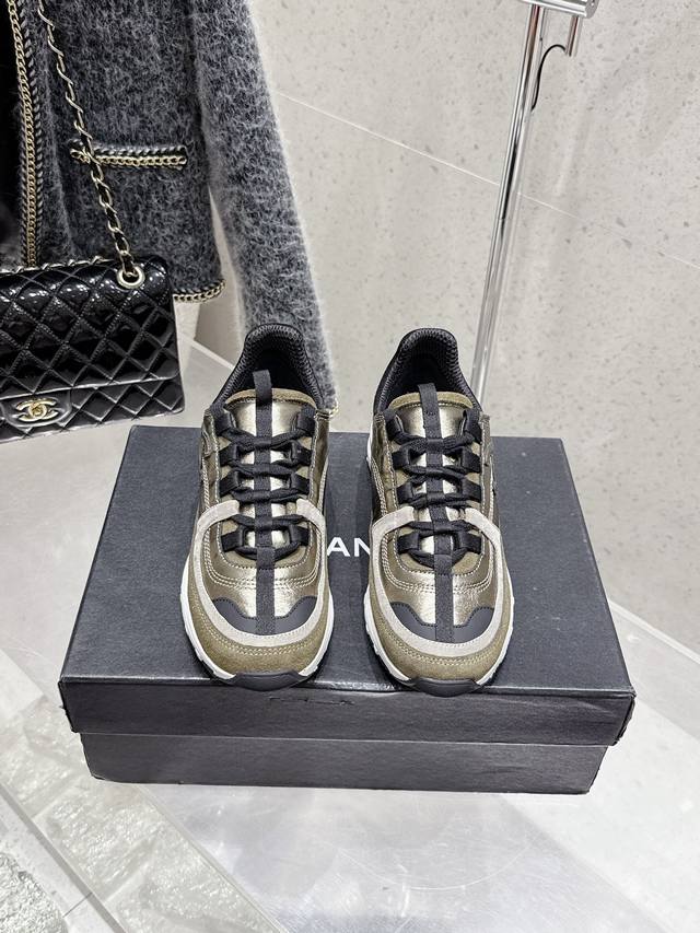 Factory direct Chanel Panda Shoes! 2025 Top-Tier Casual Sneakers. This classic d