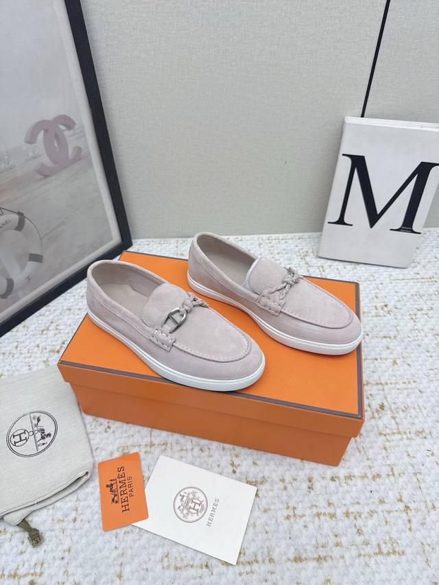 High-quality factory-made women's and men's Hermes Lgnacio series couple loafers