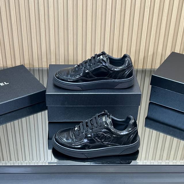 Top-tier men's size 50 couple style Chanel 2025 latest series genuine leather sn