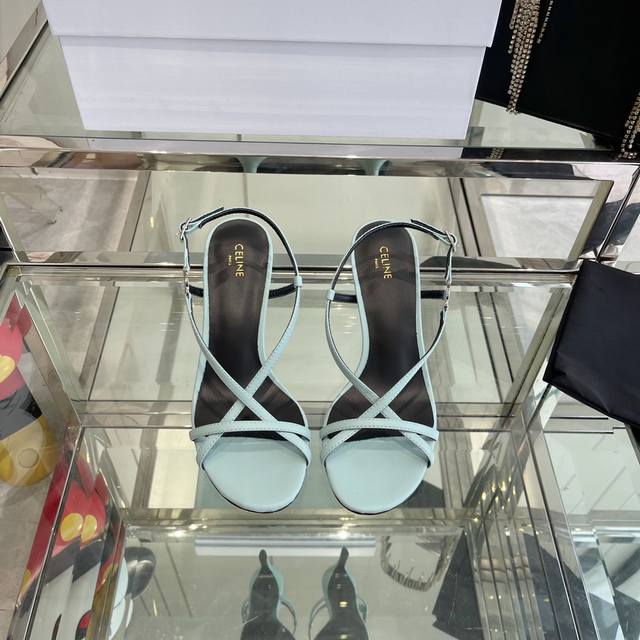 Celine Spring/Summer New Kitten Heel Strappy Sandals High-end and elegant, flatt