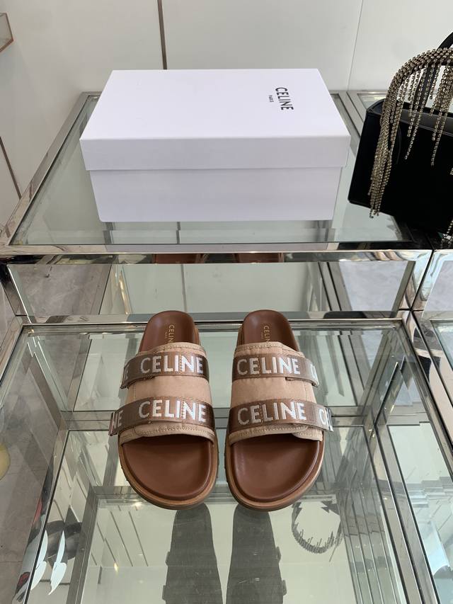 Celine's new summer classic Arc de Triomphe spring hottest beach sandals. Perfec