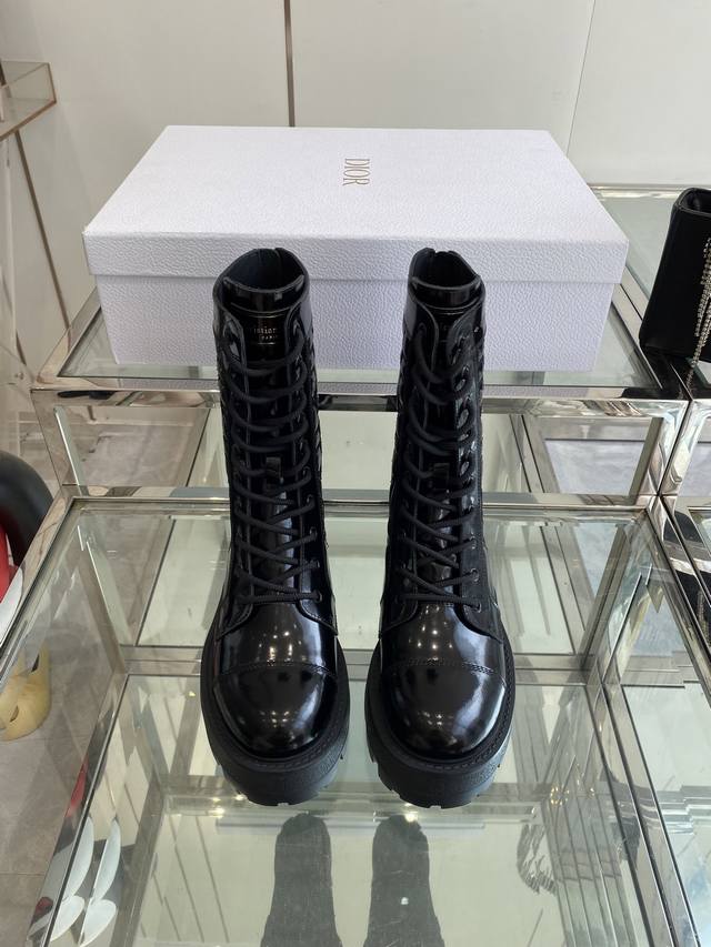 Top-tier Dior 2025 Spring/Summer latest runway new lace-up motorcycle boots/Mart