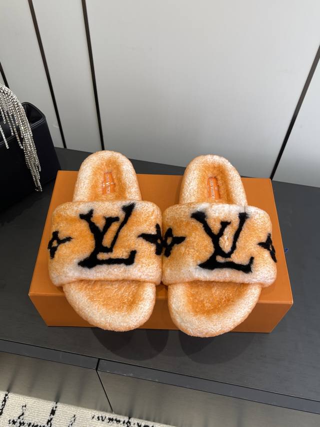 Louis Vuitton Autumn/Winter New Style Furry Slippers These Paseo Comfort flat fu