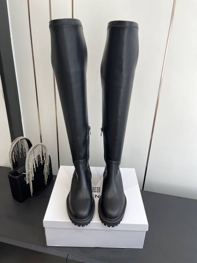 Givenchy 25Ss New Autumn/Winter Runway Boots, Original Purchase from Taikoo Hui,