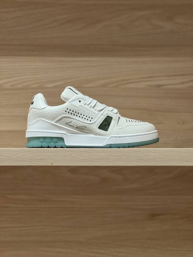 Studded Mint Green Real Shot Trainer 24Fw Autumn/Winter New Color! Original and