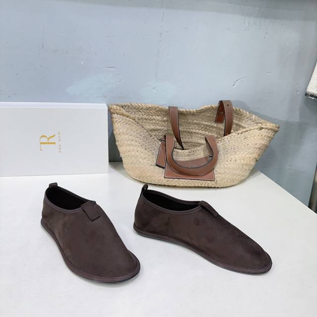 High-quality factory release! The Row25, a niche trendy brand, presents new autu