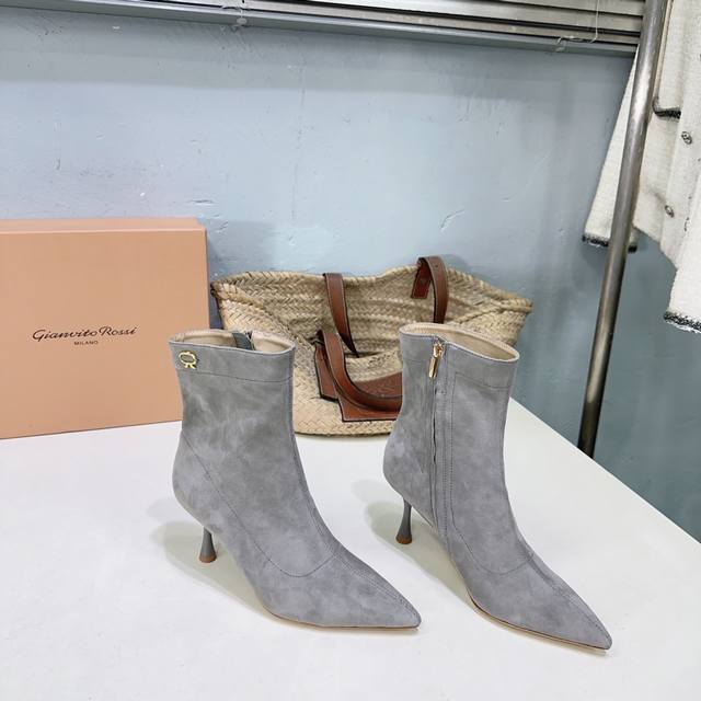 High-quality factory release! Gianvito Rossi 25Ss Fall/Winter New Arrival, Side