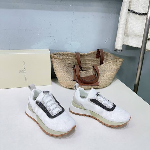 High-quality factory-made women's and men's shoes! Niche trendy brand couple sho