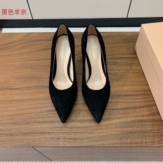 Gianvit* Ross* Deep-cut flats. These shoes exude femininity at first glance. A t