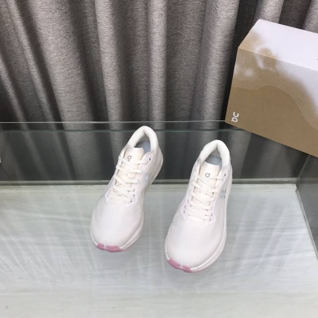 Women's only #On Cloudtilt 2025 Spring/Summer New Lightweight Cushioning Running