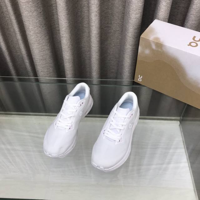 On Cloudtilt 2025 Spring/Summer New Lightweight Cushioning Running Shoes. This s