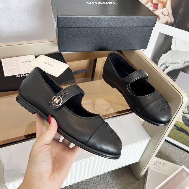 High-quality Chanel single shoes, a hot seller! Chanel 2025 official website Cha