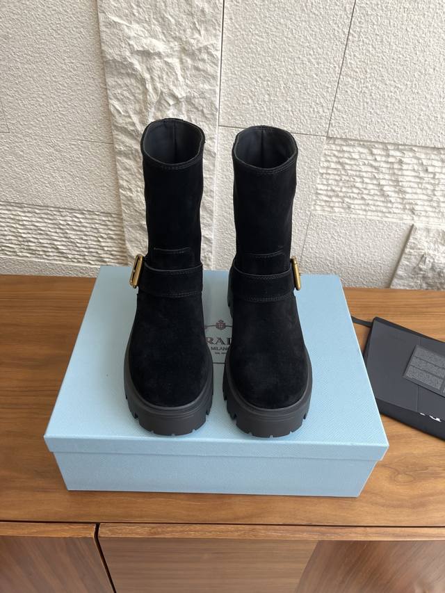 Top Version: Prada 25Ss Fall/Winter New Slip-on Motorcycle Boots, Martin Boots,