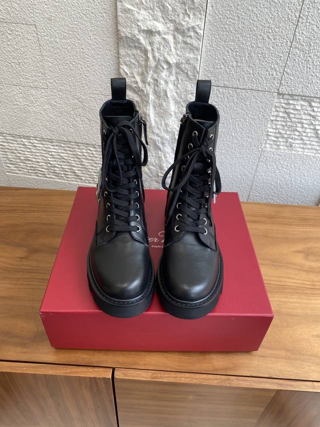 Top-tier version: Calfskin: Custard: Roger Vivier 25Ss Autumn/Winter New Viv' Ra