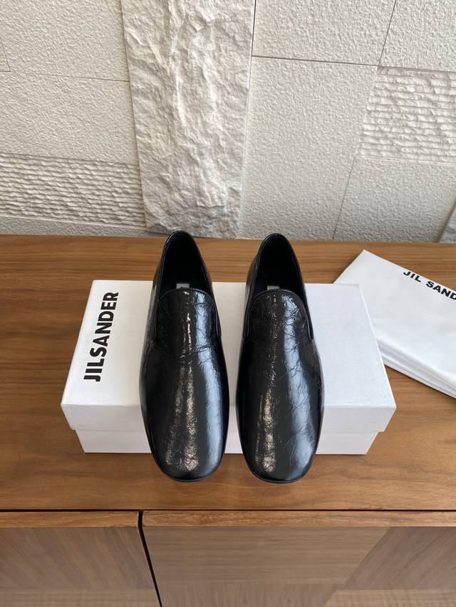 Top Version: Jil Sander 25Ss Round Toe Pleated Flat Moccasin Loafers. These Jil