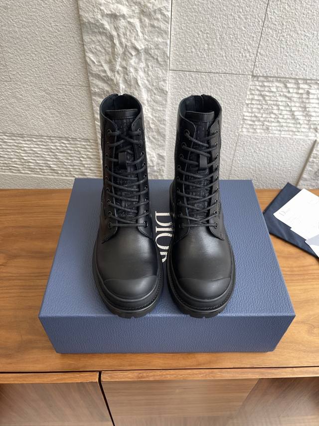 Top Version: Dior Explorer Wool Ankle Boots (Autumn/Winter) - Crafted from smoot