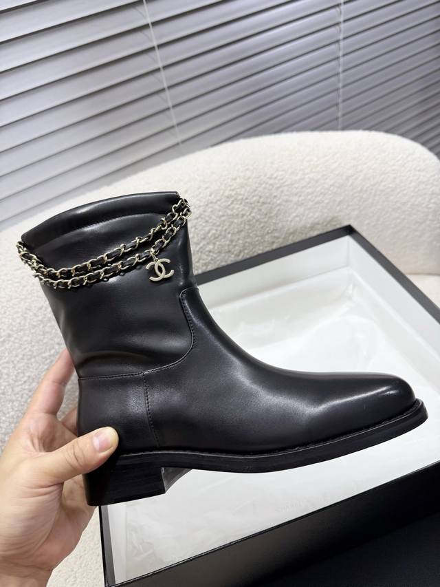 Chanel New Four-Leaf Clover Chain Double C Buckle Boots, Ankle Boots, Martin Boo
