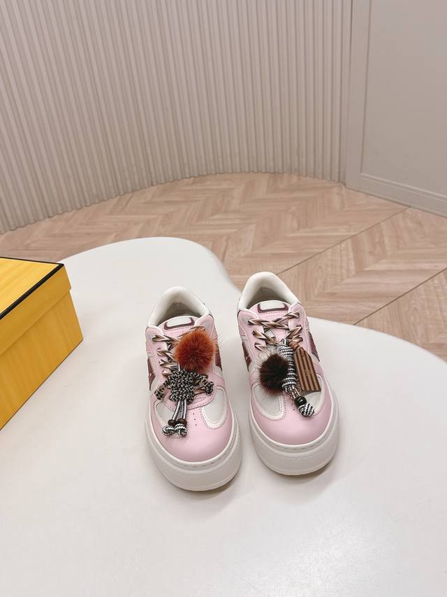 Top-tier version Fendi 2025 platform sneakers with a plush toy design. Upgraded