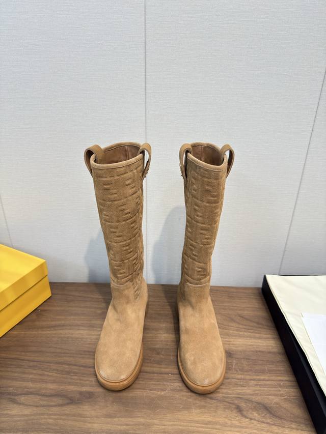 Fendi 2025 Autumn/Winter New Mid-Length Boots, Straight Boots, High Boots, Suede