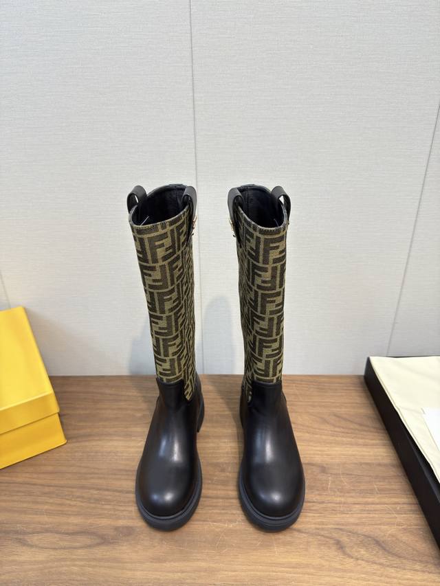 Fendi 2025 Autumn/Winter New Mid-Length Boots, Straight Boots, High Boots, Long