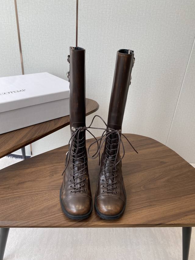 Cotemp70Ss These new autumn/winter lace-up boots are so comfortable! The Pinecon