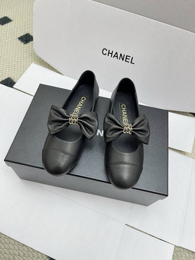 Airplane Box 10 Upgraded Chanel 25B Bow Mary Jane Slippers This season's shoes a