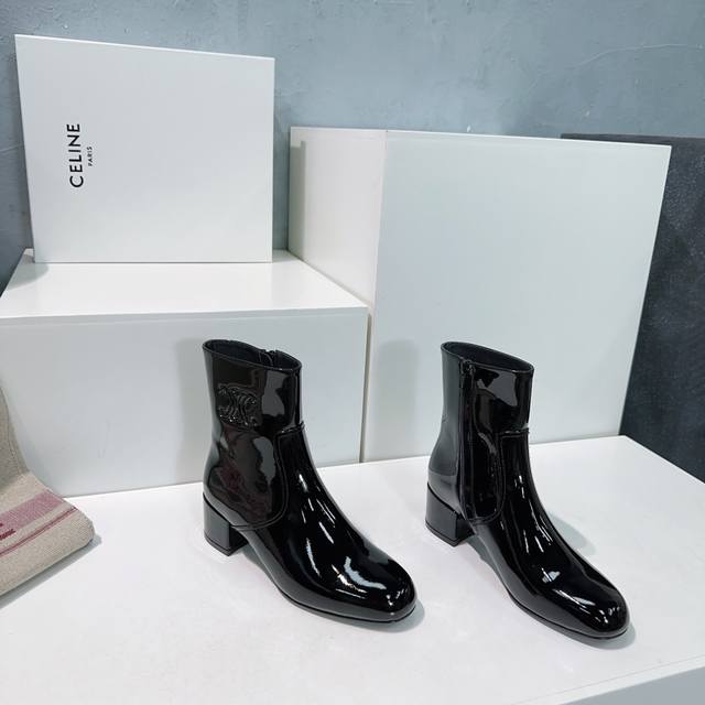 High-quality factory direct! Short! Long! Top quality Celine 25Ss Fall/Winter ne