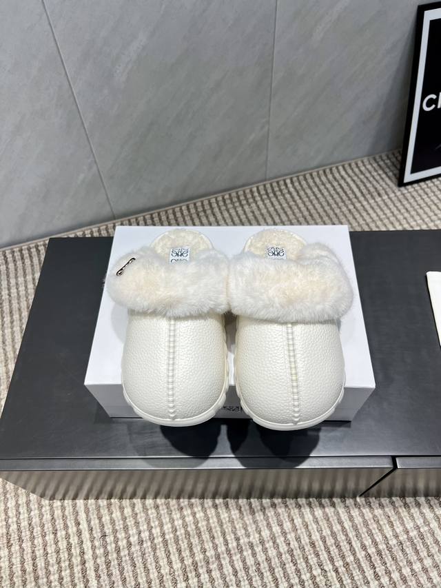 Factory Direct: Exclusive Top-Tier Version L*Oewe 25Vs Autumn Latest Hot-Selling