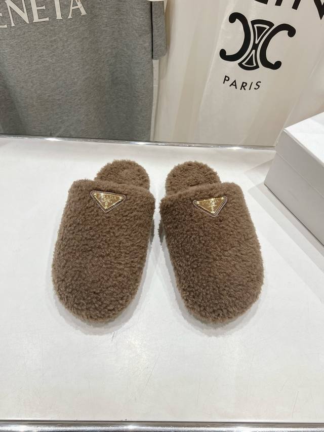 High-quality Prada F029 2025 Autumn/Winter New Home Half-Cover Wool Slippers - S