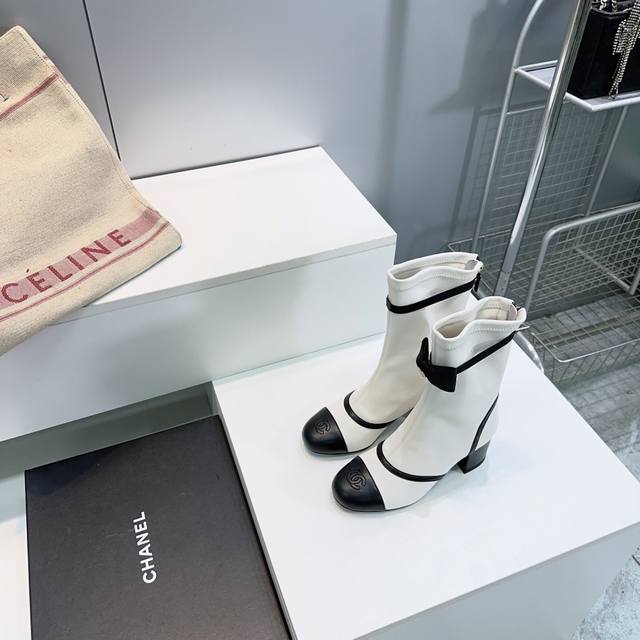 High-quality factory! Top-quality Chanel 2025 Autumn/Winter new arrival, bow-tie