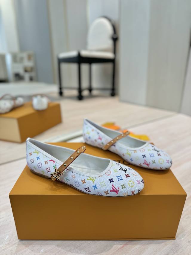 Factory Price: Top-tier Louis Vuitton LV25 Spring/Summer Mary Jane Shoes. Simple