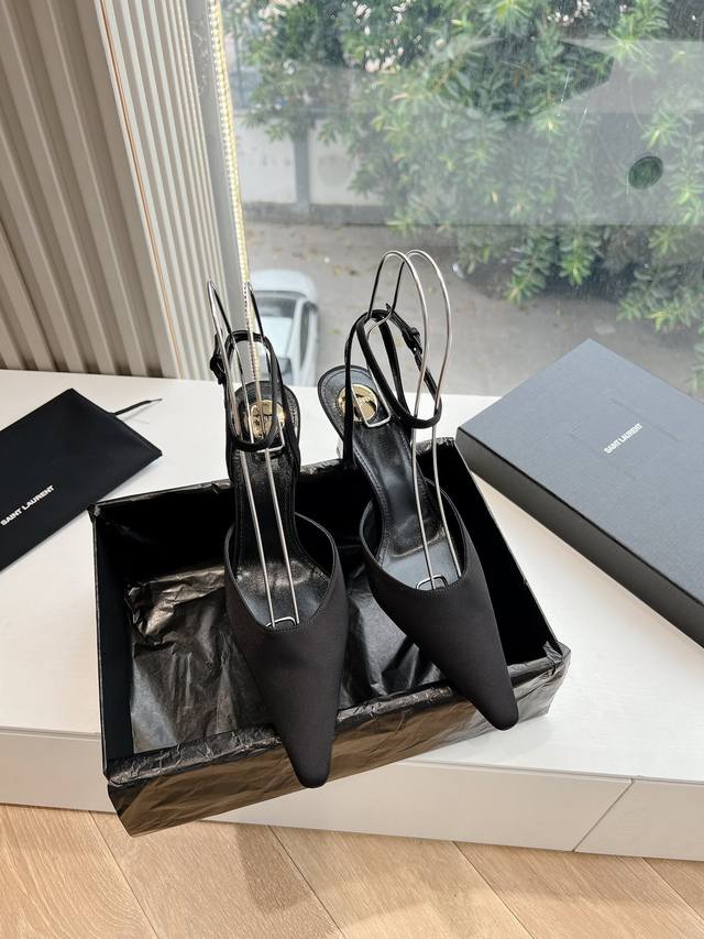 G085G988 Spring 2025 New Top Quality Saint Laurent Lee Mary Jane High Heels Sand