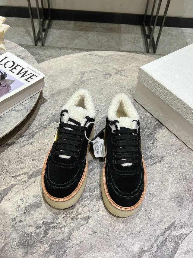 Top Quality Prada Fw25 New Arrival ~ Prada 2025 Autumn/Winter Suede Lambswool Sn