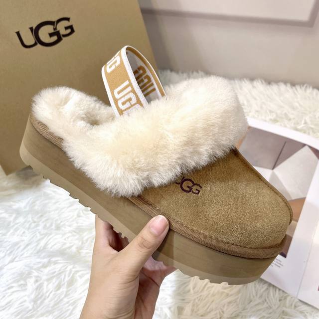 Newest from the store! Autumn platform fur slippers Casual classic flat comforta
