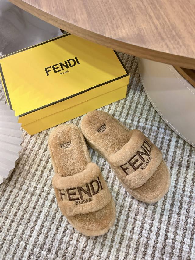 New Fendi Furry Slippers, Authentic Original Replica from Official Stores, Hot S